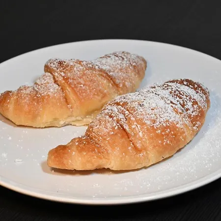 Mareluna Bed and Breakfast 3*