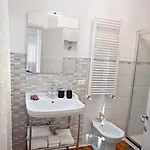 Mareluna Bed and Breakfast
