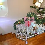 Mareluna Bed and Breakfast